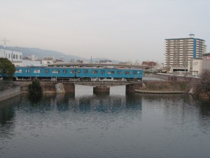 兵庫運河を渡る和田岬線