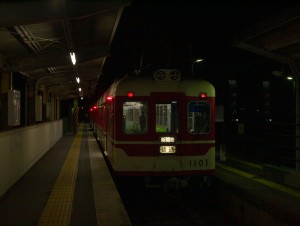 神鉄1100系1101Ｆ粟生駅