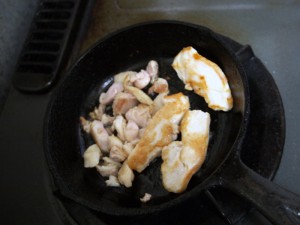 炒めた鶏肉