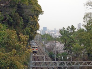 山陽5000系と須磨浦公園の桜